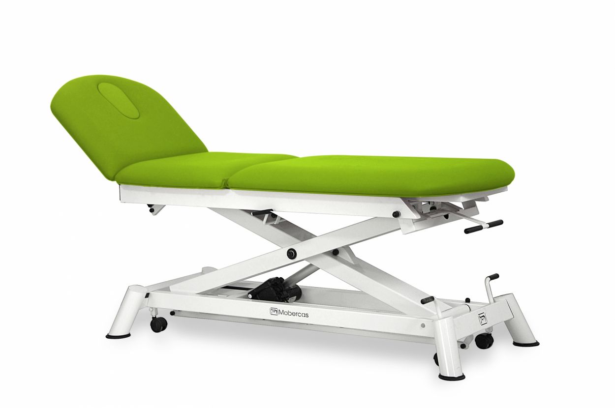 CE-0130-AR Electric couch for osteopathy of 3 sections with folding backrest, vertical elevation and wheels. 2