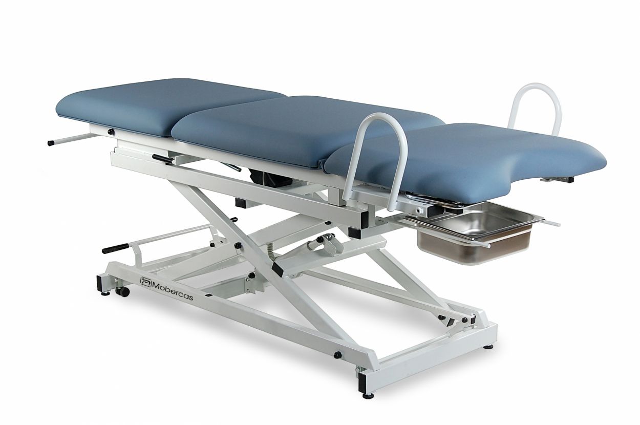 CE-0330-RG Gynaecological couch of 3 sections with motorised height, backrest and Trendelenburg regulation.  2