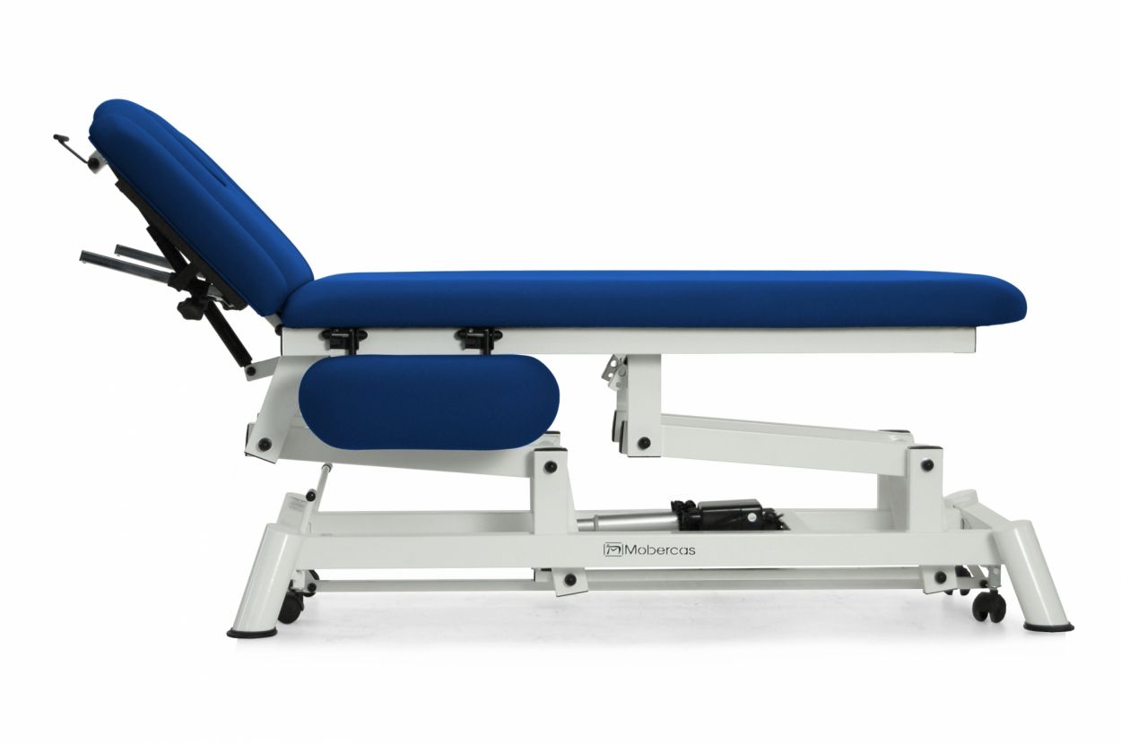 CE-2140-ABR Electric couch for osteopathy of 6 sections with folding backrest and wheels. 2