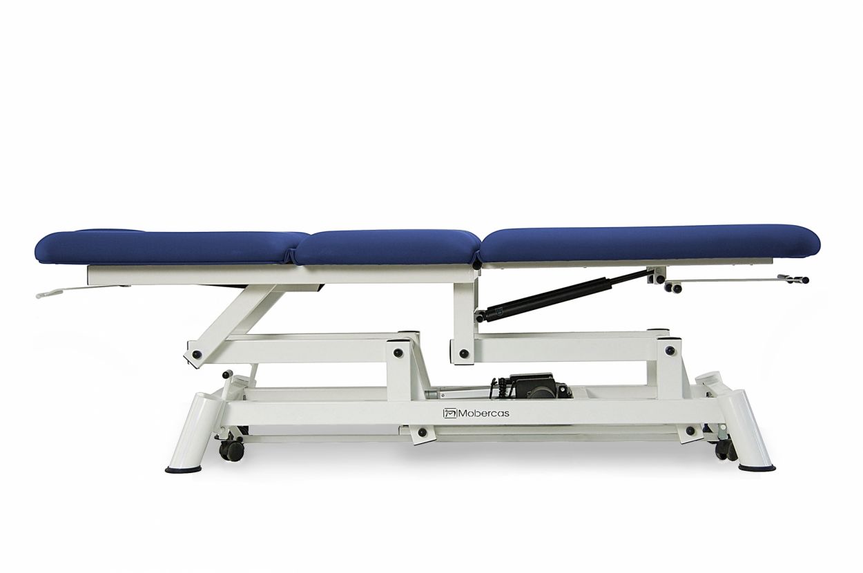 CE-2145-PR Electric couch of 4 sections with individual leg sections and retractable wheels. 3