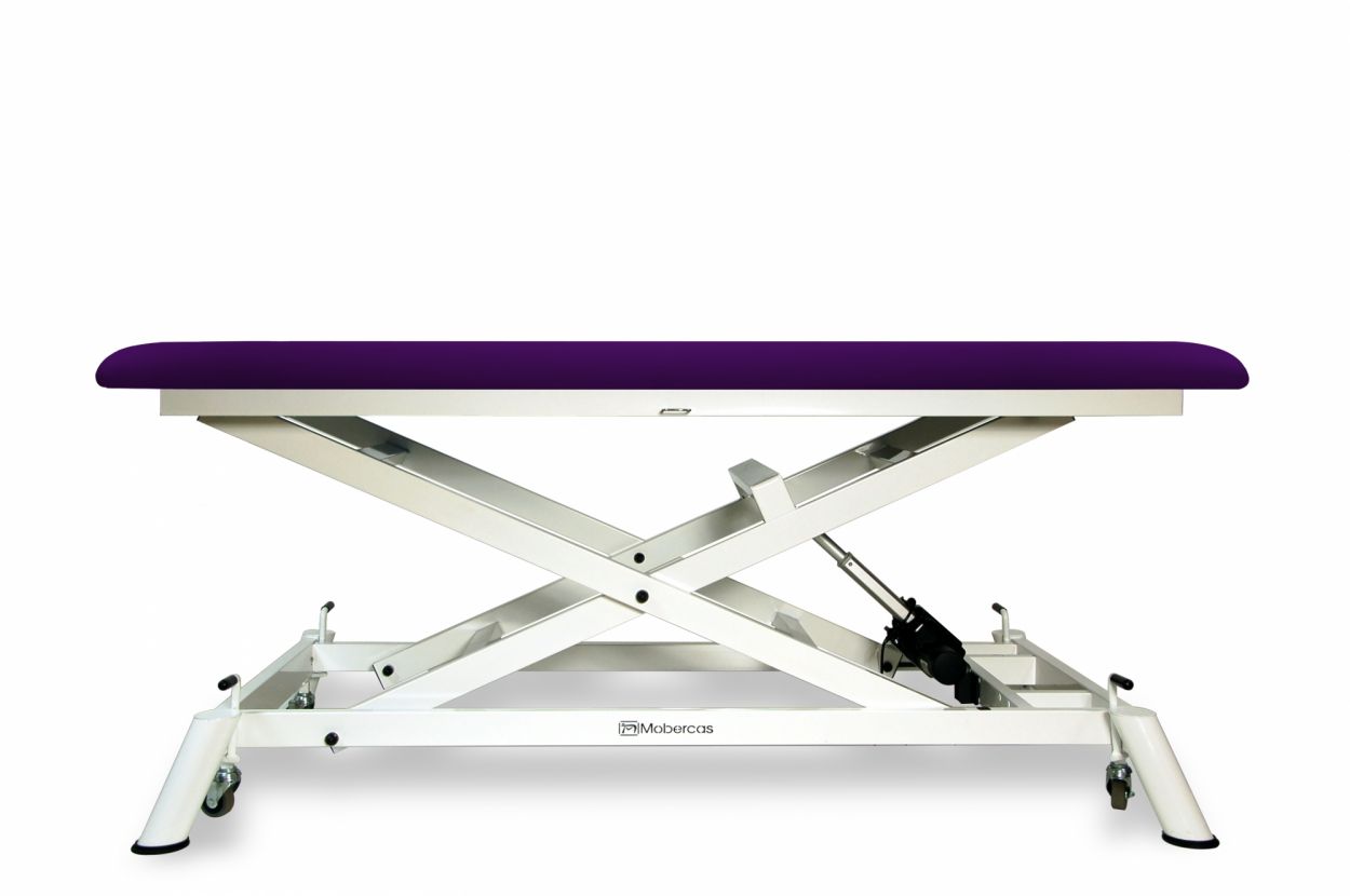 CE-BOBATH-0110-R Table Bobath électrique en 1 plan avec châssis à ciseaux et roulettes. 2