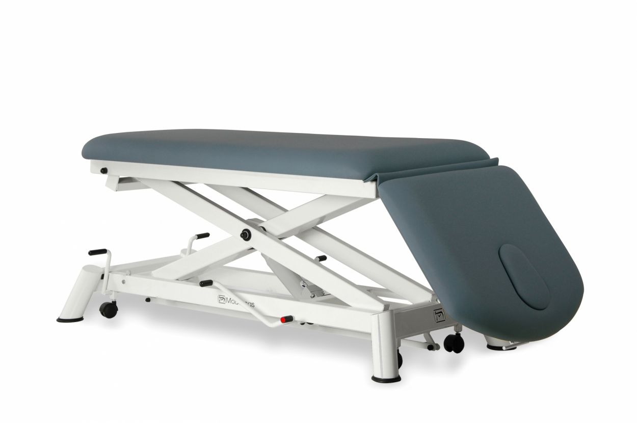 CH-0120-AR Hydraulic couch of 2 sections with scissor structure, folding backrest and wheels. 1
