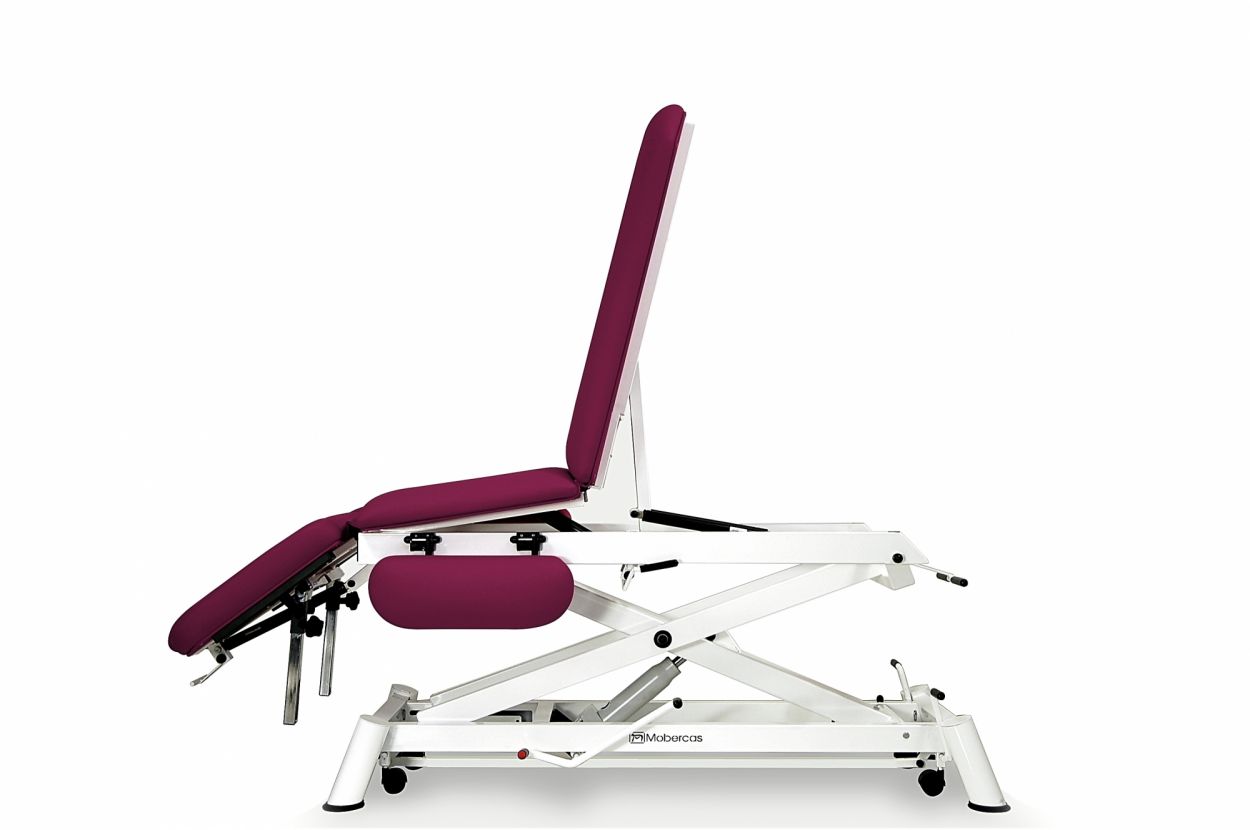 CH-0150-ABRPC Hydraulic couch for osteopathy of 7 sections with folding backrest, central fold, vertical elevation and wheels. 2