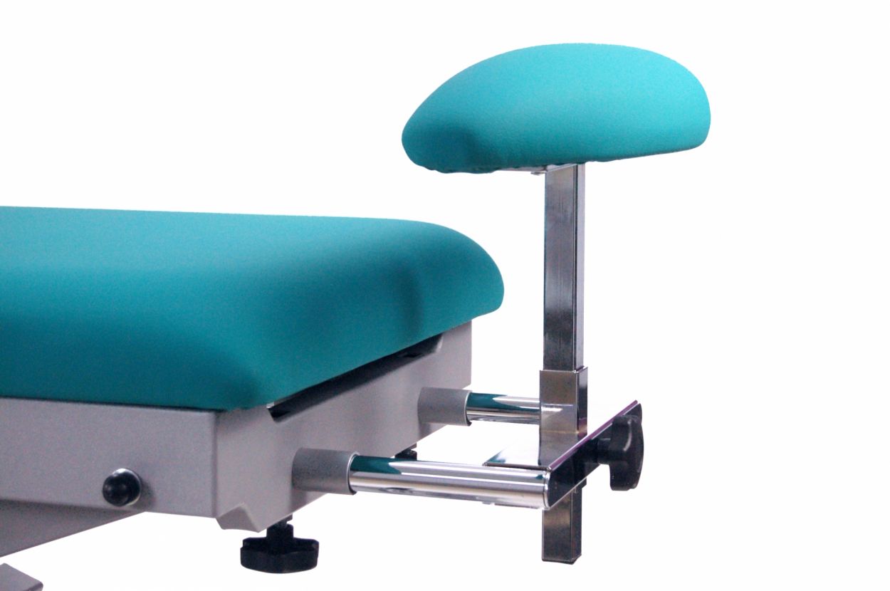 CH-0157-ABR Hydraulic economical multidiscipline couch for osteopathy of 7 sections with wheels. 4