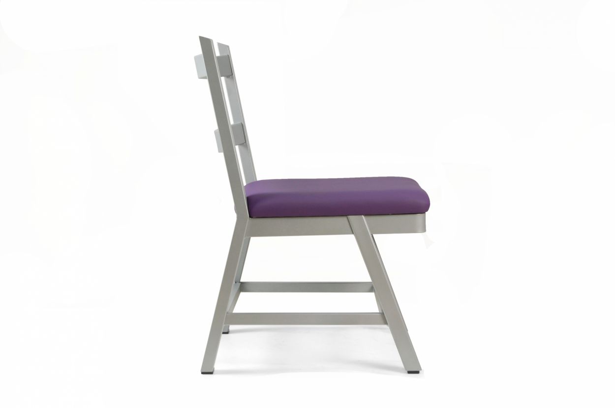 S-XXL-01 Special visitor chair for overweight patients. 2