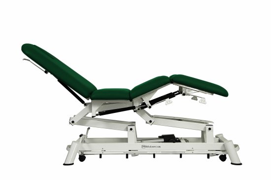 CH-2165-APR Hydraulic multidiscipline couch of 6 sections with individual leg sections and retractable wheels.